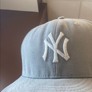 Meet your Posher, Hugo